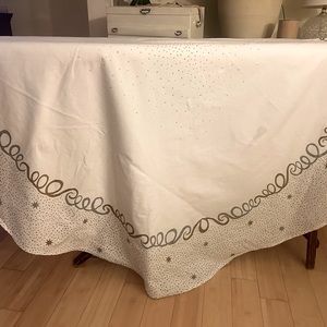 Vintage “celebration” round cotton tablecloth